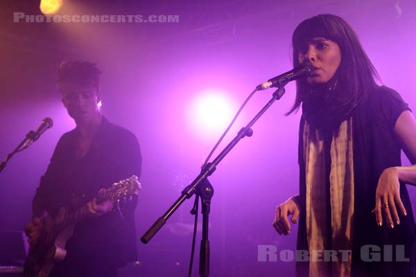 SCHOOL OF SEVEN BELLS - 2010-11-03 - PARIS - La Boule Noire - 